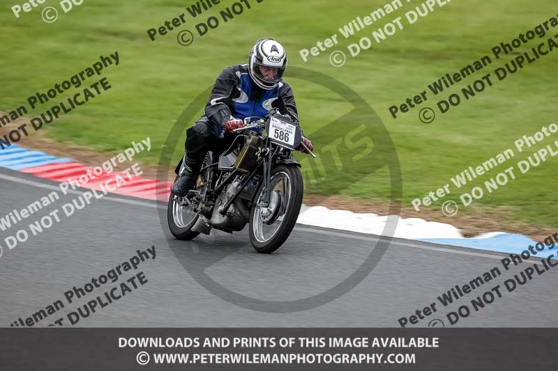 Vintage motorcycle club;eventdigitalimages;mallory park;mallory park trackday photographs;no limits trackdays;peter wileman photography;trackday digital images;trackday photos;vmcc festival 1000 bikes photographs